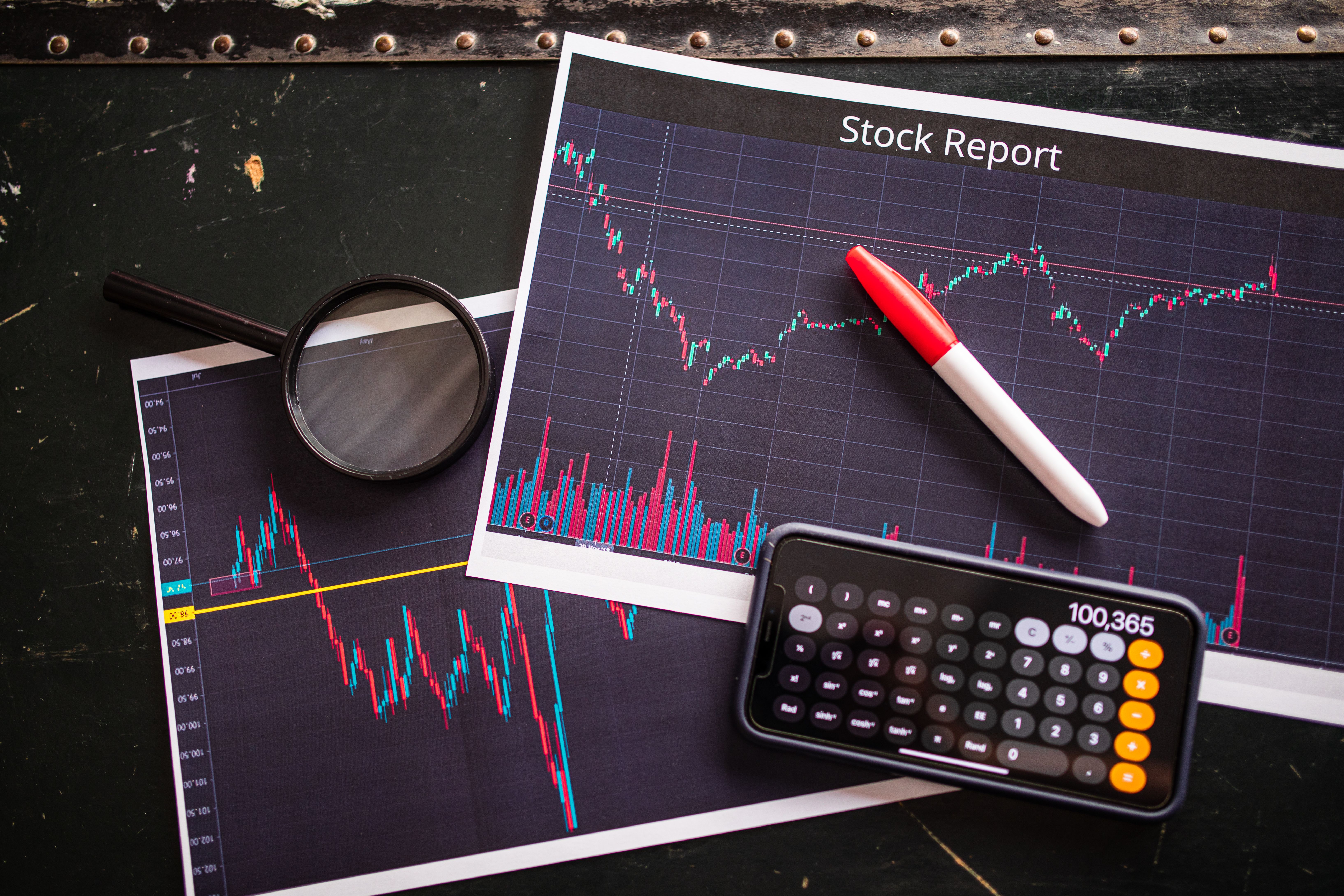 Professional market analysis station
